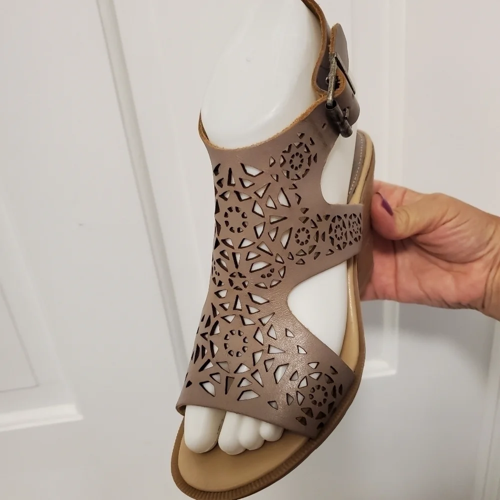 Barbara Barbieri Slingback Cutout Leather Peep Toe Heels Size 6 boho